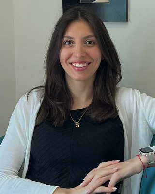 Psikolog Sera Aydaş